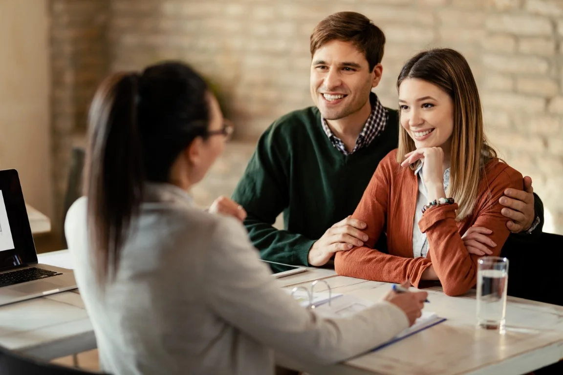 Couple meeting with advisor, representing spousal support and divorce guidance from a Los Angeles family law firm.