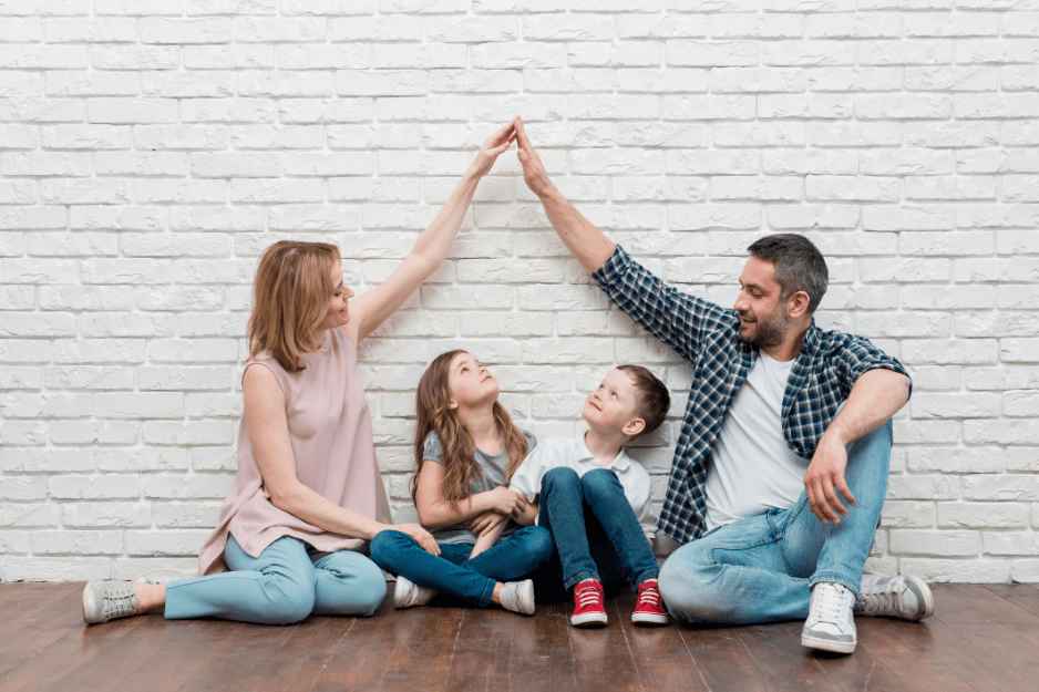 Who Keeps the House in a Divorce? Who Keeps the House in a Divorce?